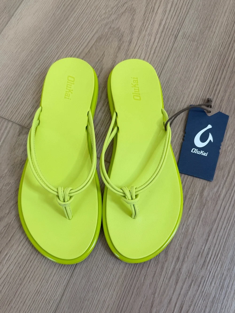 OluKai Women’s Citrine Waterproof Flip Flop Sandals